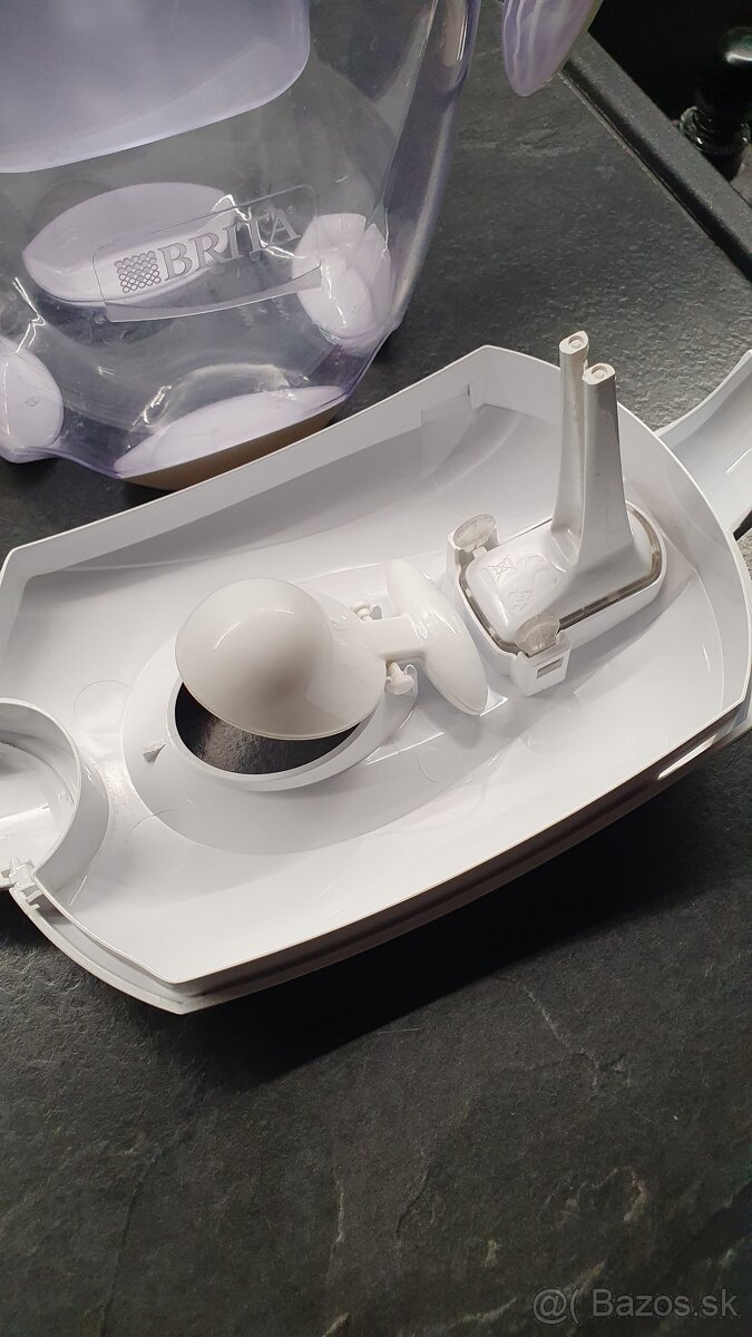 Brita - filtracna kanvica velka - 4