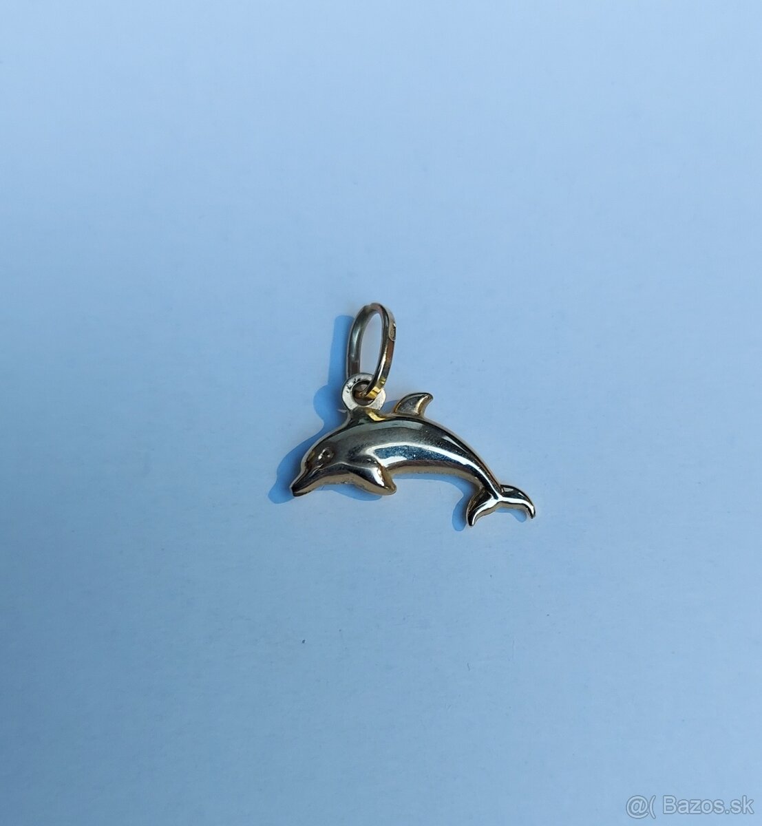 Zlatý prívesok v tvare delfína - 4