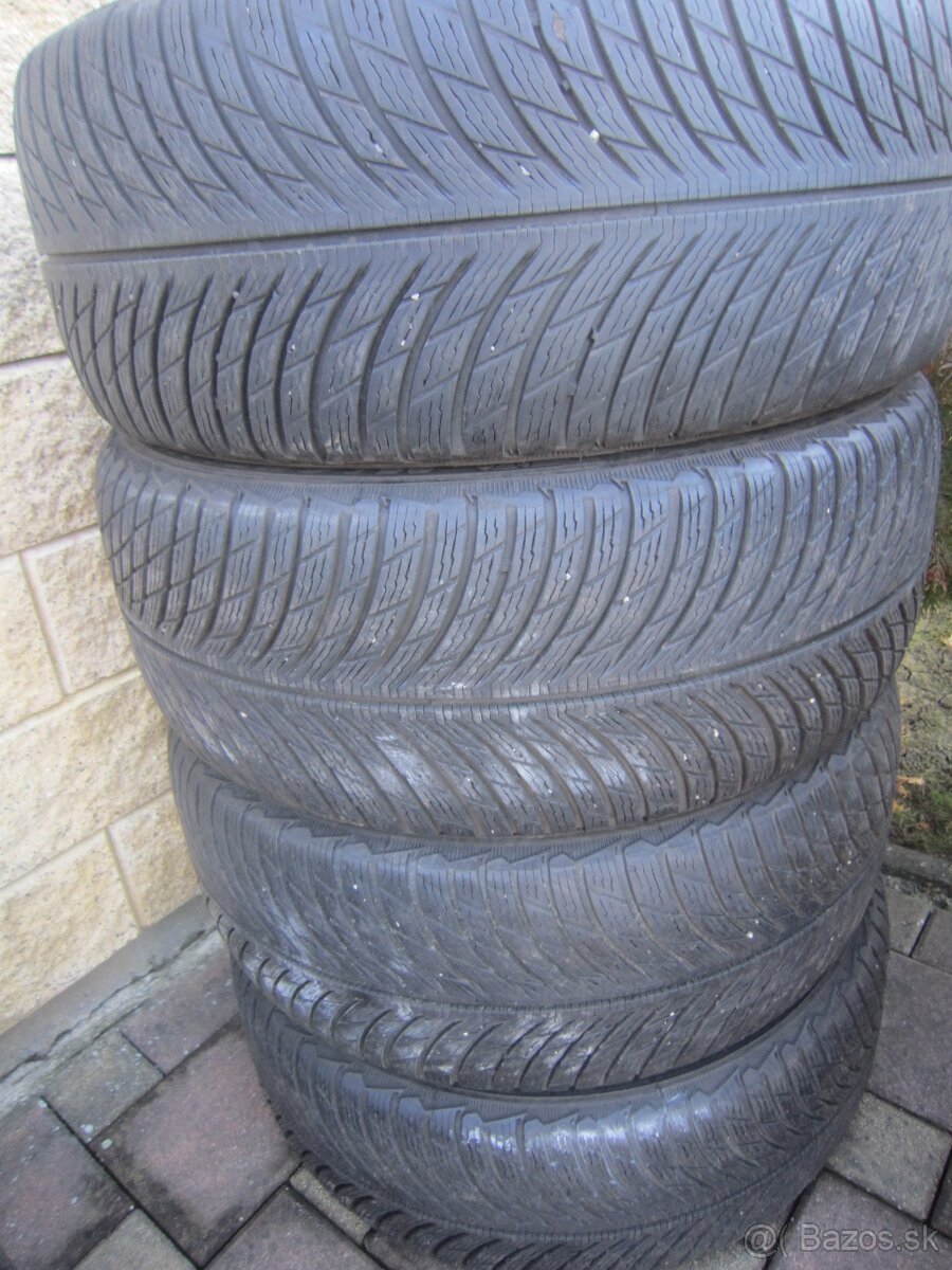 235/45R18 98V Michelin Pilot Alpin5 dezen 6.5 - 7.5mm, - 4