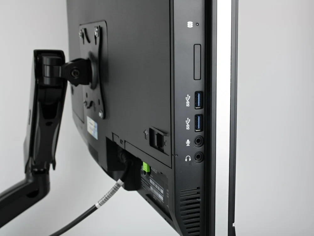 HP Pro 6300 AiO - i3 3220, 8GB, 256GB SSD, OS, Záruka - 4