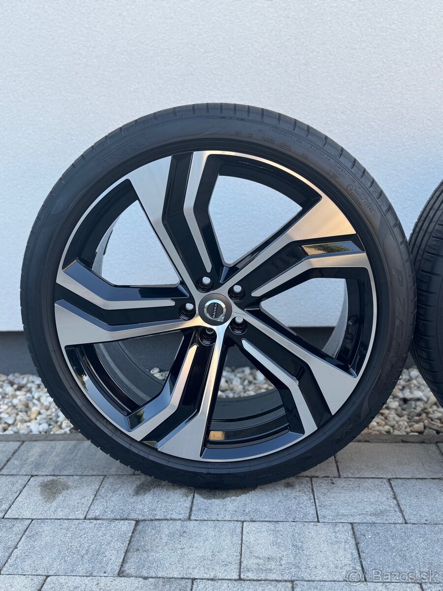 Volvo XC90 alu disky R22 R-design 5x108 - 4