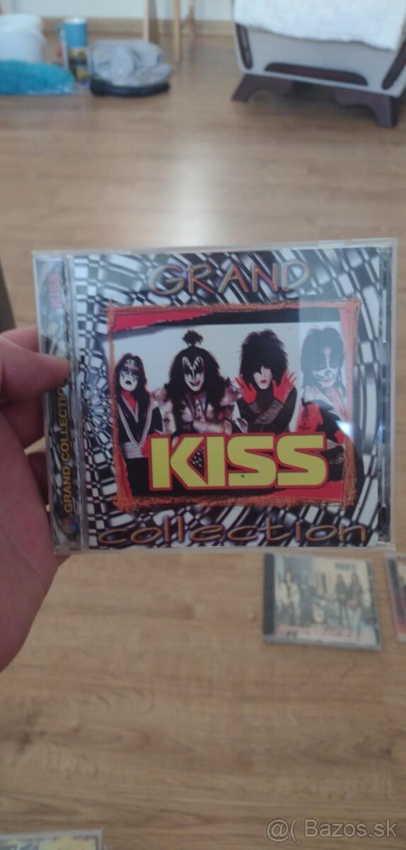 Predám 8ks CD KISS - 4