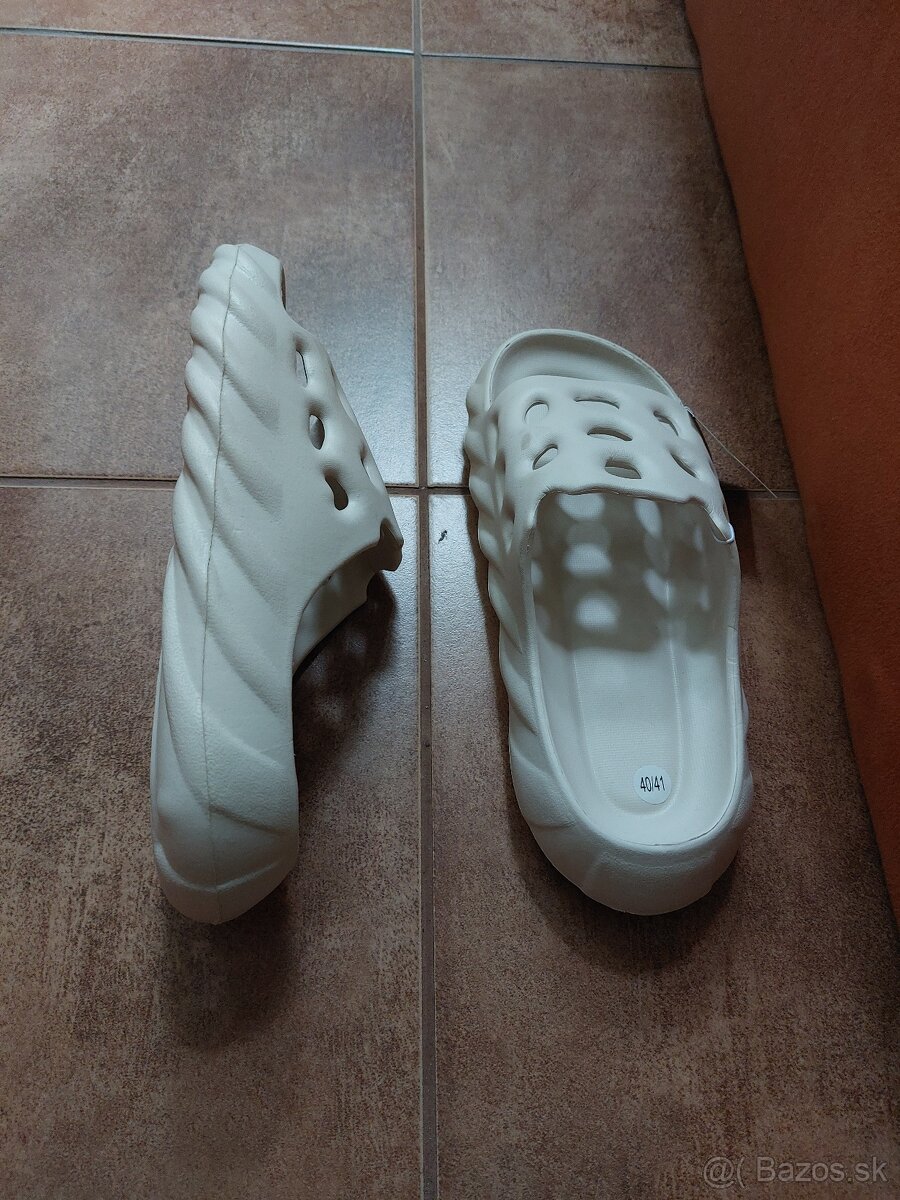 Gumené šľapky - 4