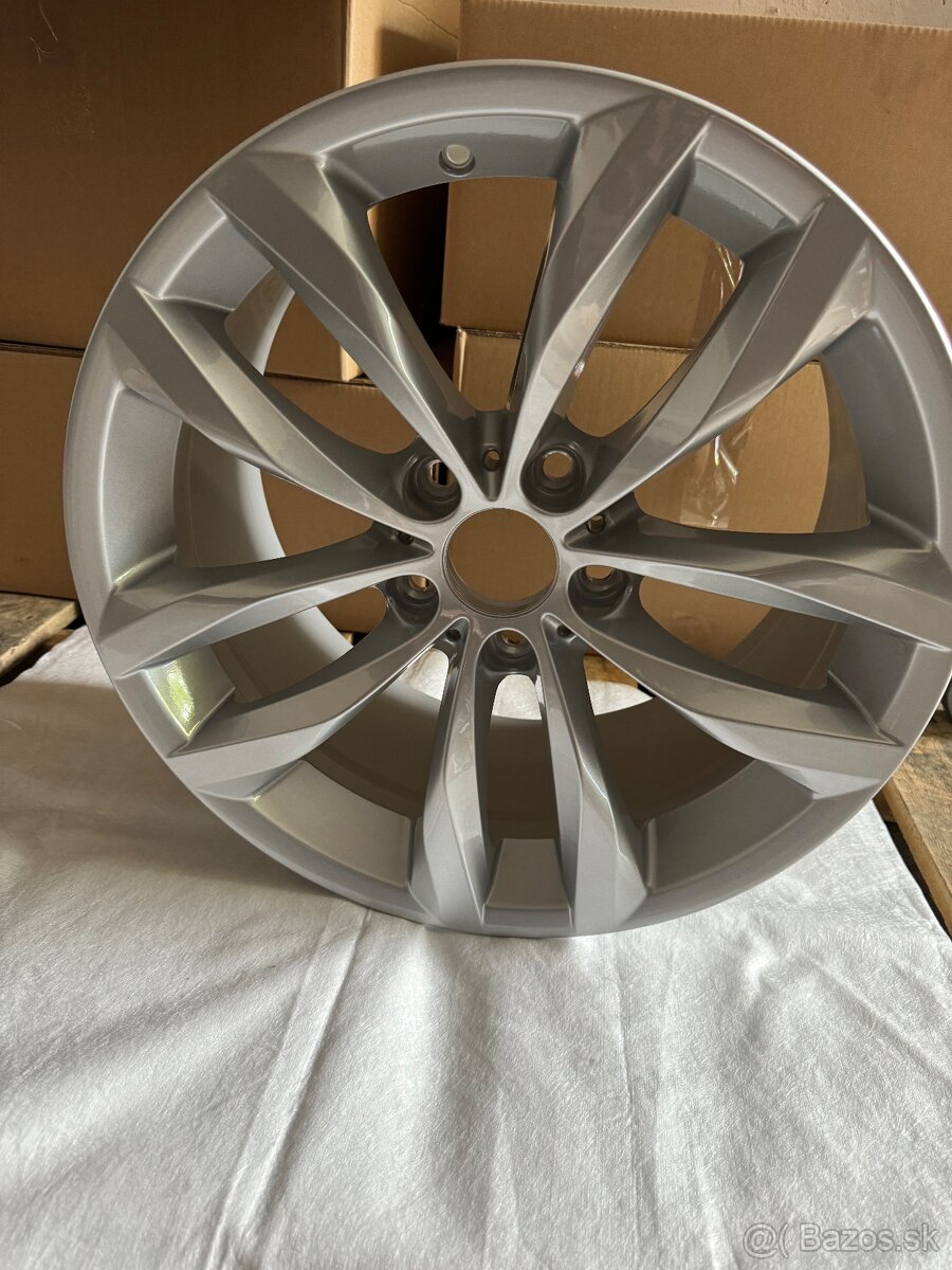 Nové kola r18 5x120 originál Bmw dvourozmer - 4