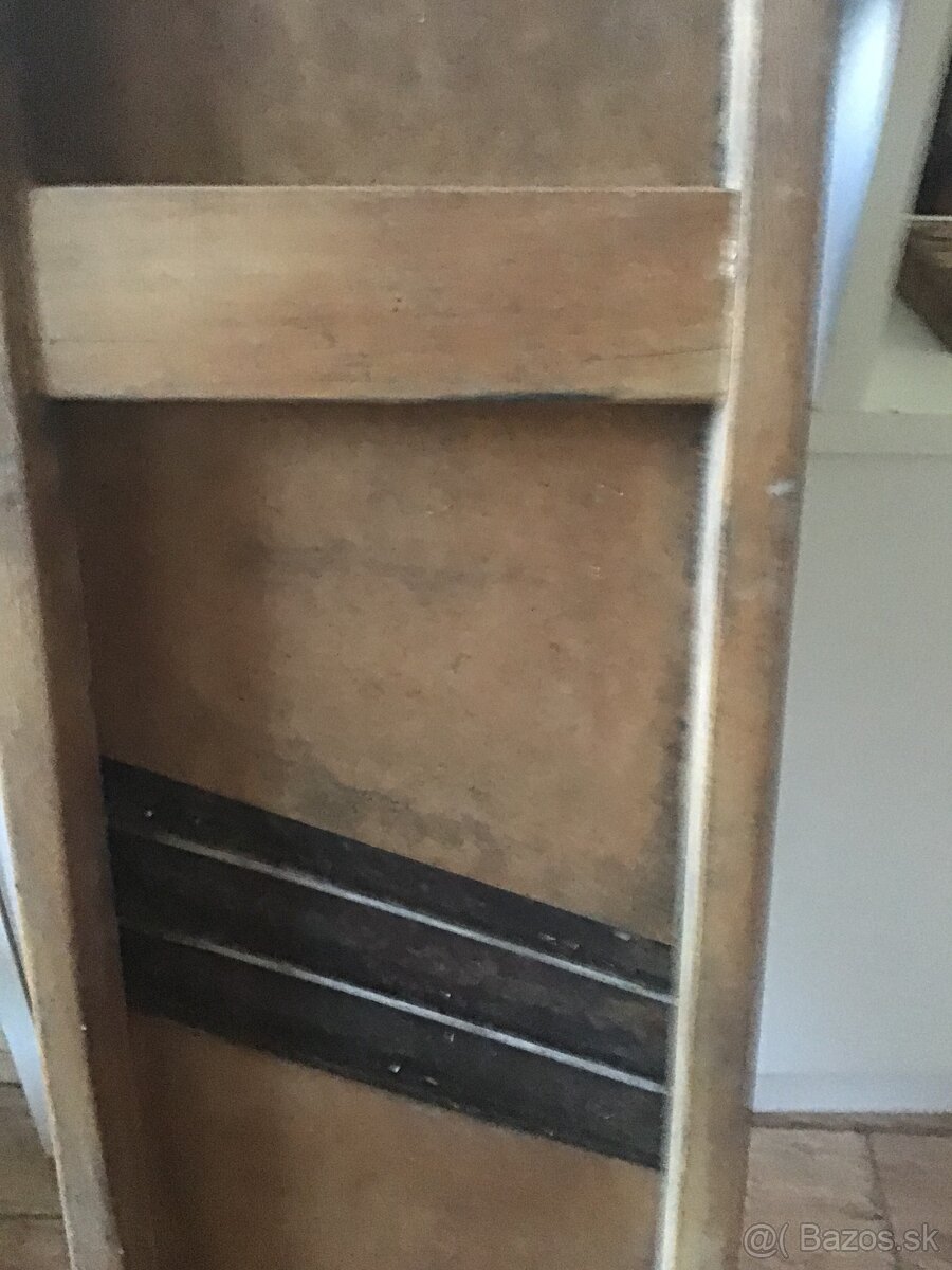 STARý STRUHáK NA KAPUSTU - 4