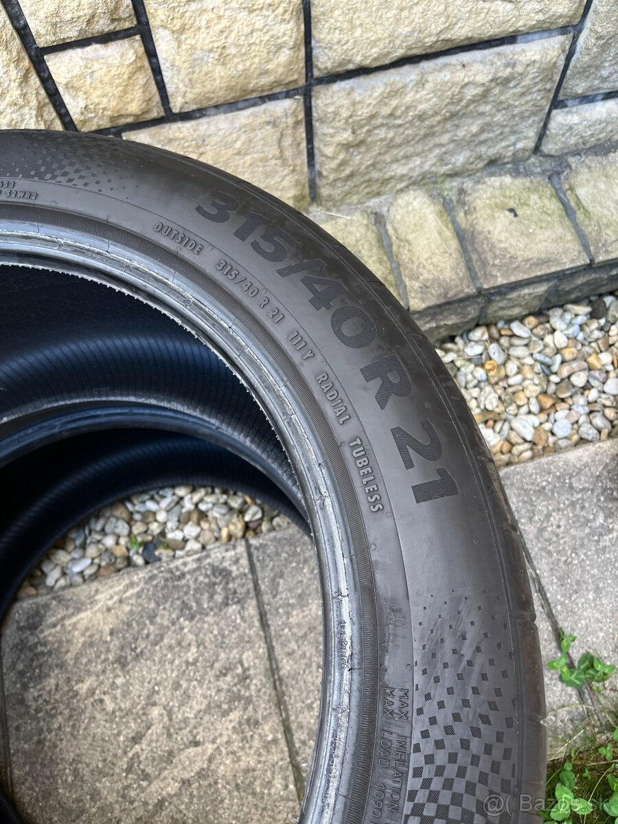 315/40 r21 Continental - 4