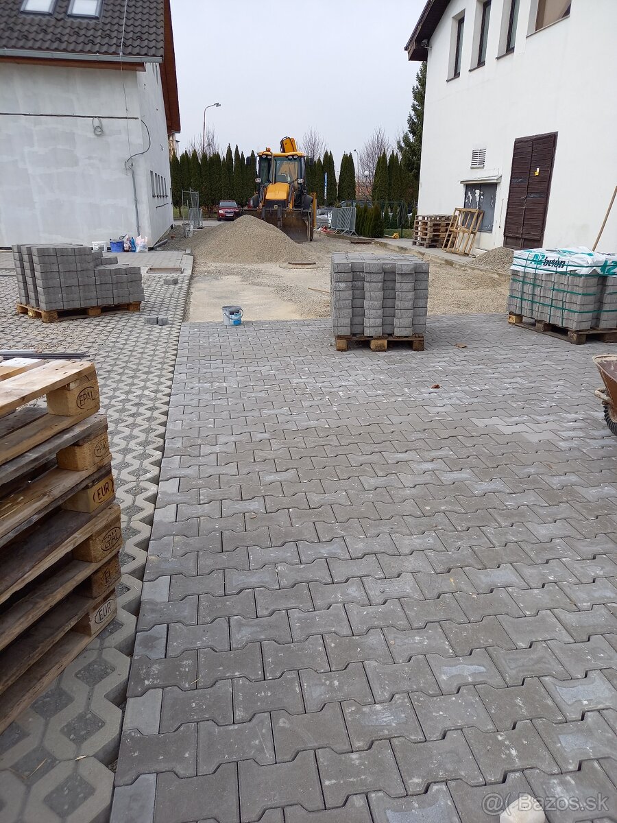 Dovoz - odvoz materialu 3 stranny sklápač do 3,5ton - 4