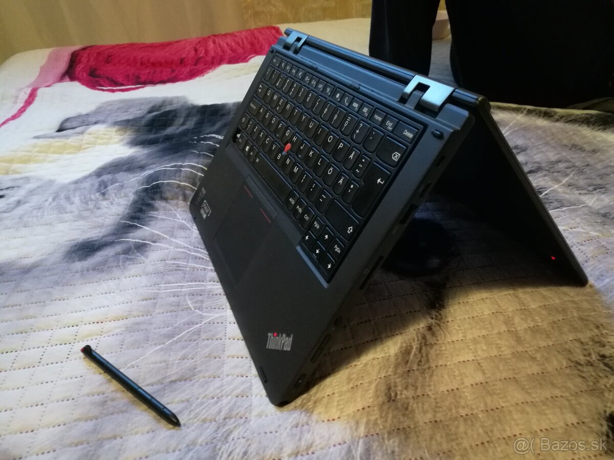 Tablet a netbook v jednom. Lenovo YOGA. - 4