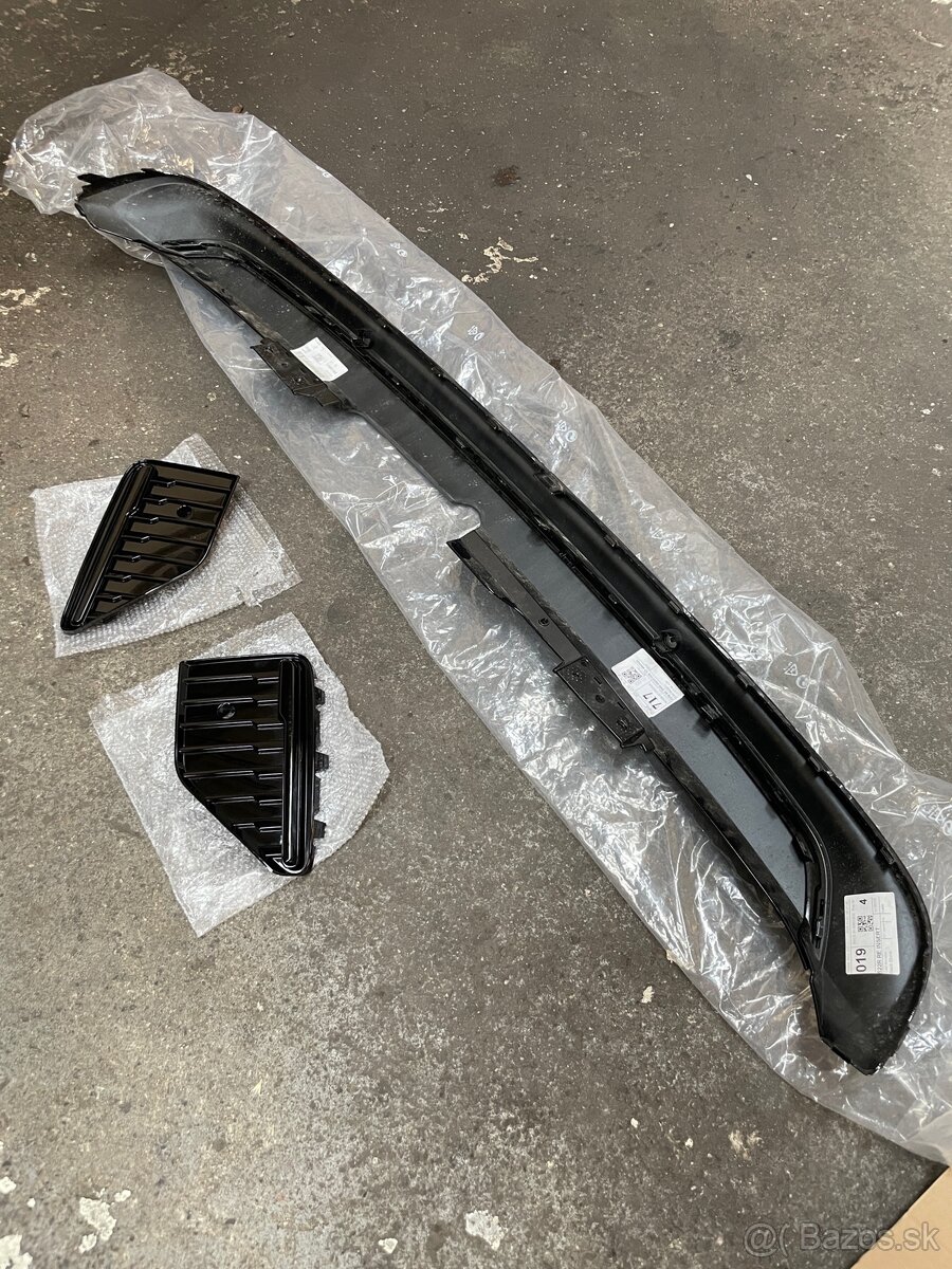 OEM diely Volvo XC90 T8 - 4