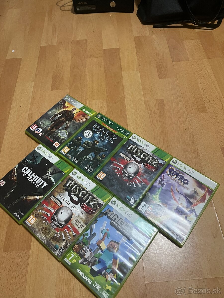 Predám XBOX 360 - 4