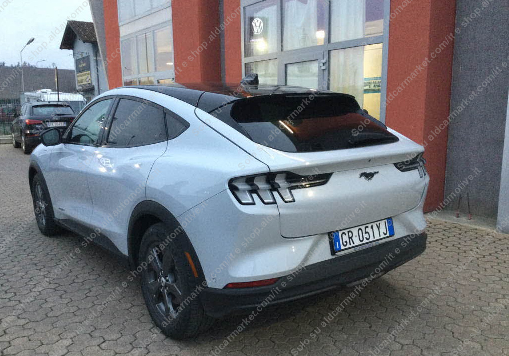 Ford Mustang Mach-E 75,7kWh RWD STD 269PS - DPH - 4