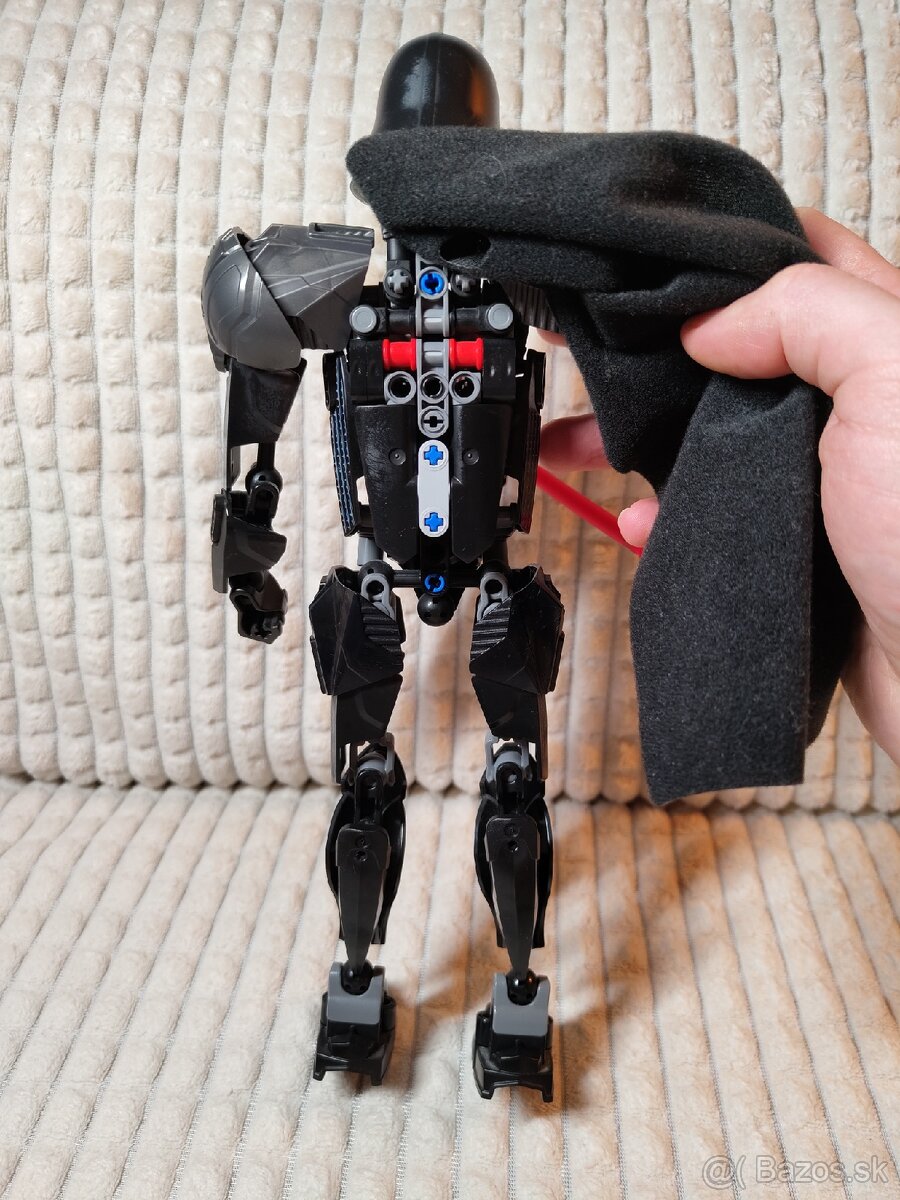 LEGO Star Wars Darth Vader figúrka - 4