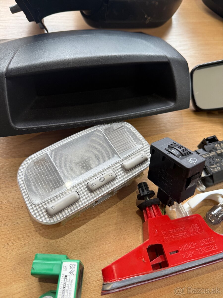 Citroën berlingo b9 spetak - 4