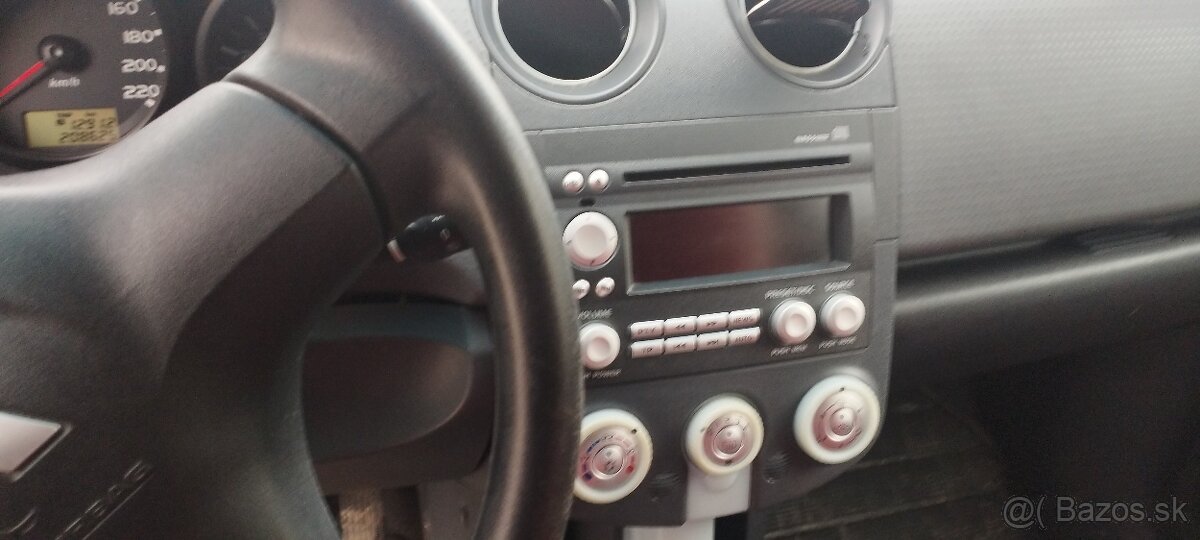 Predám Mitsubishi Colt 1.3CZ - 4