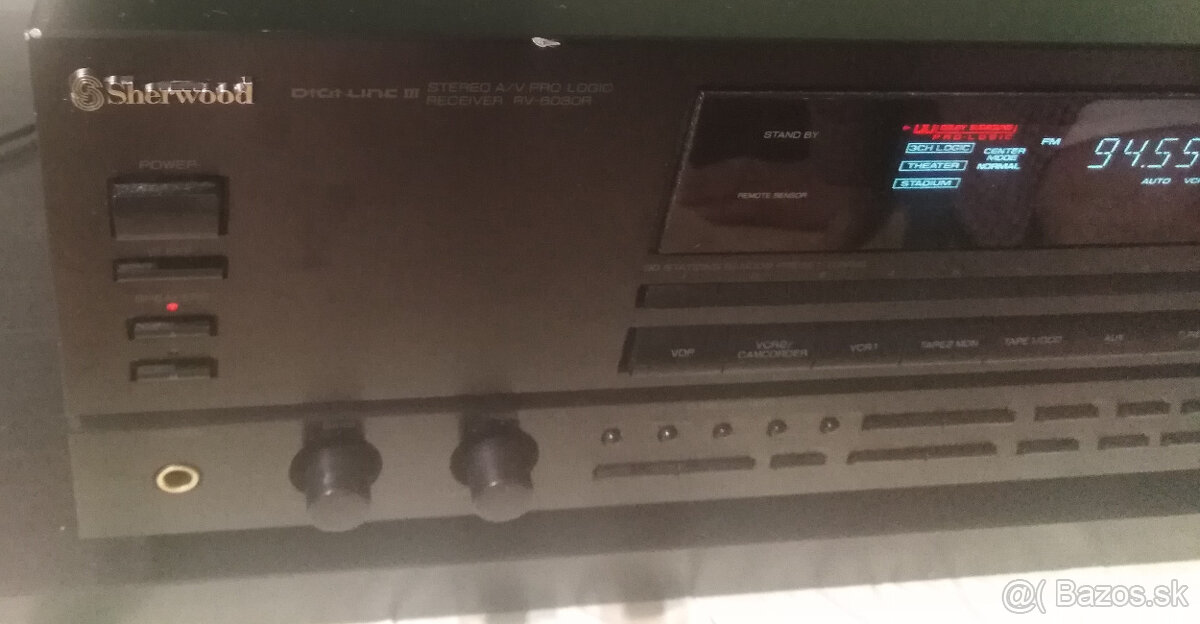 Sherwood RV-6030R na opravu - 4