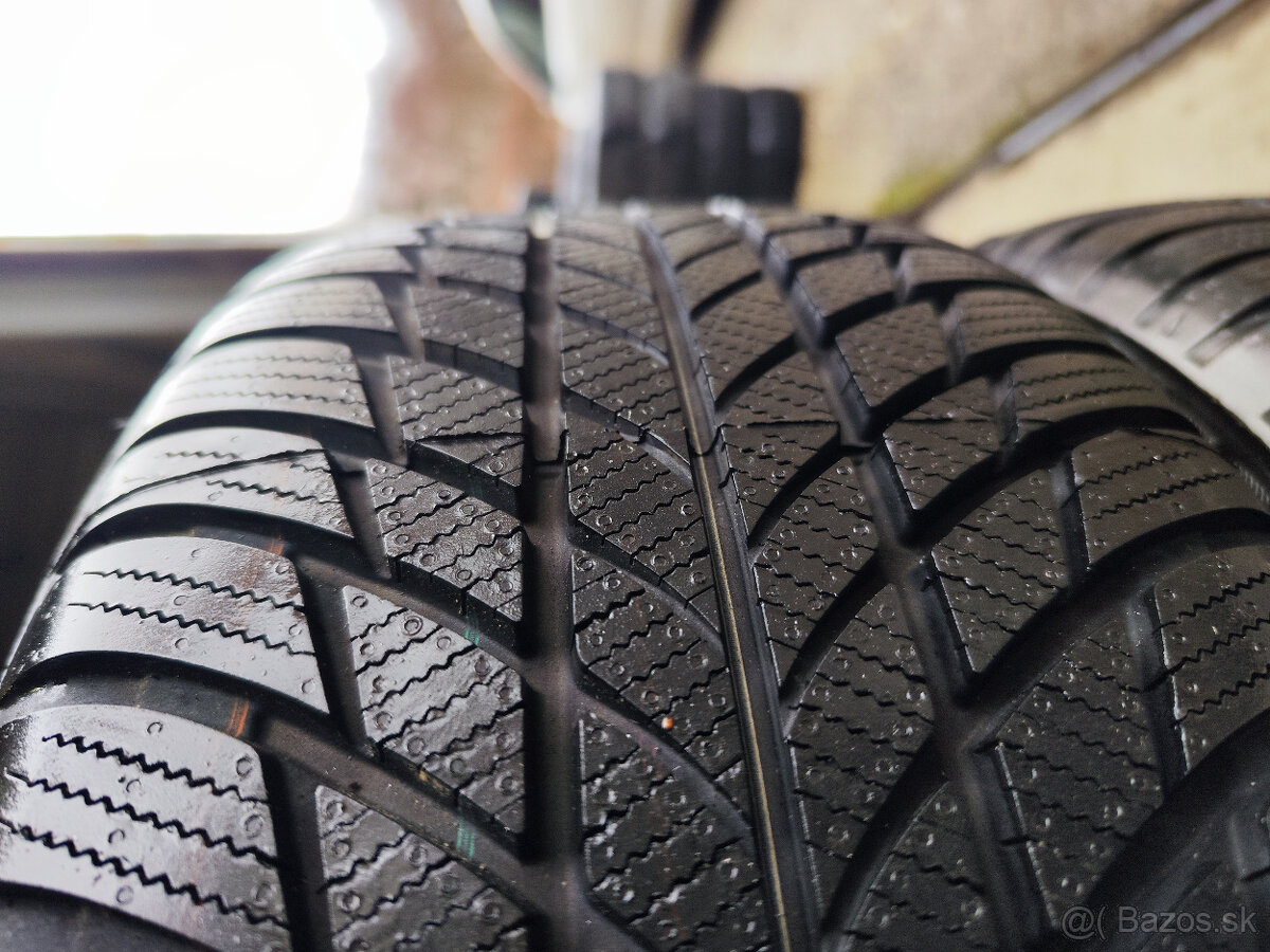 Zimné pneu = 225/50 R18 = BRIDGESTONE - 4