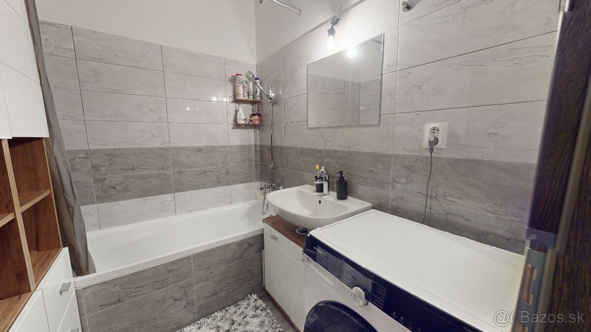 PREDANÉ- 2 izb. byt s TERASOU V NOVOSTAVBE - 4