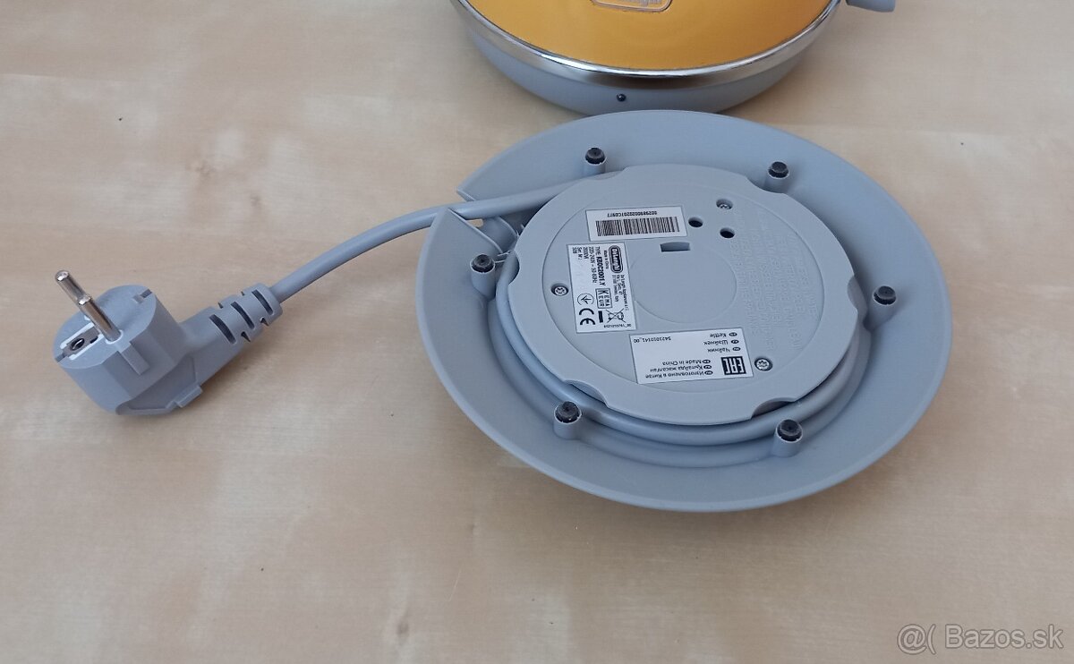 Rýchlovarná konvica De'Longhi KBOC 2001.Y v žltej farbe - 4