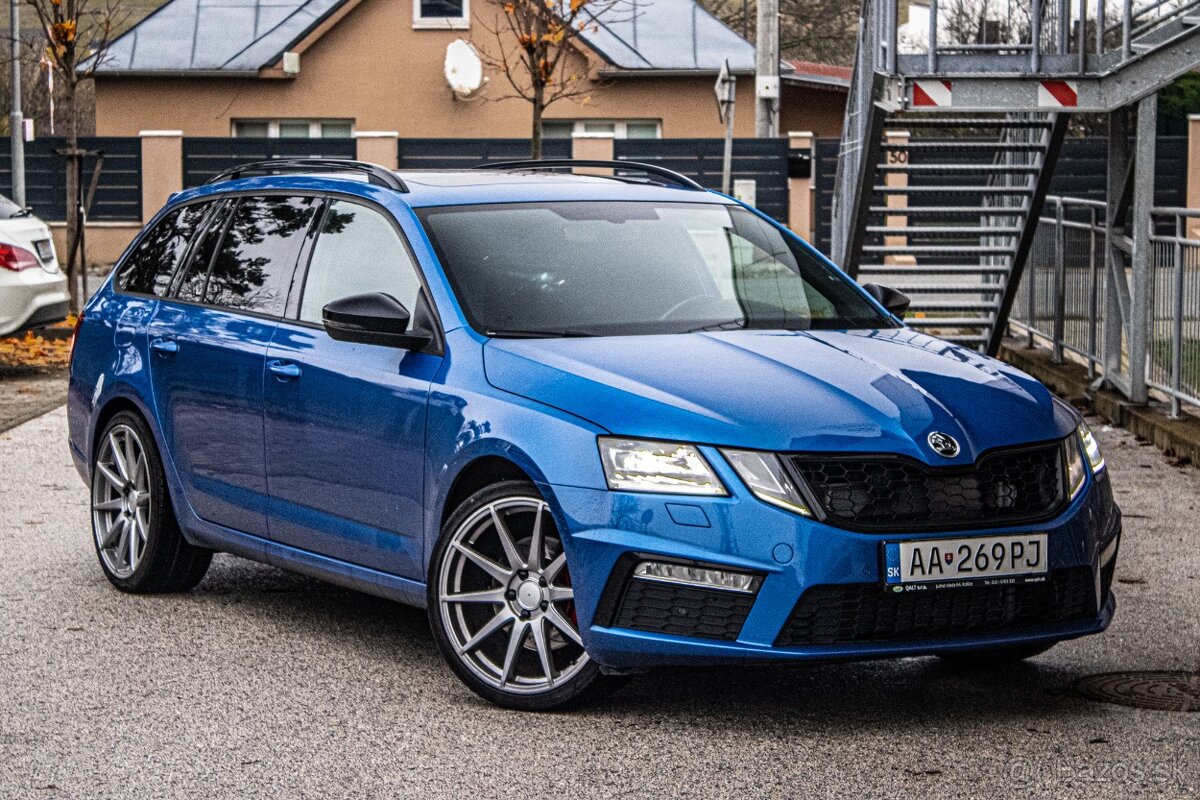 Škoda Octavia Combi 2.0 TDI DPF RS DSG - 4