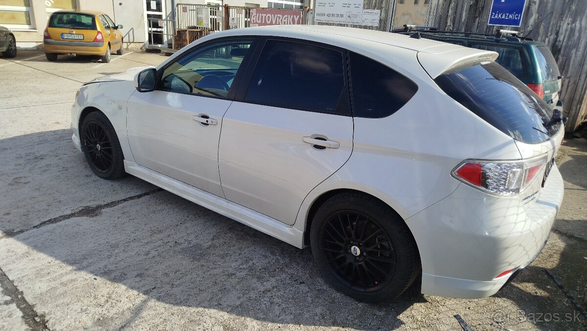 Subaru Impreza - 4