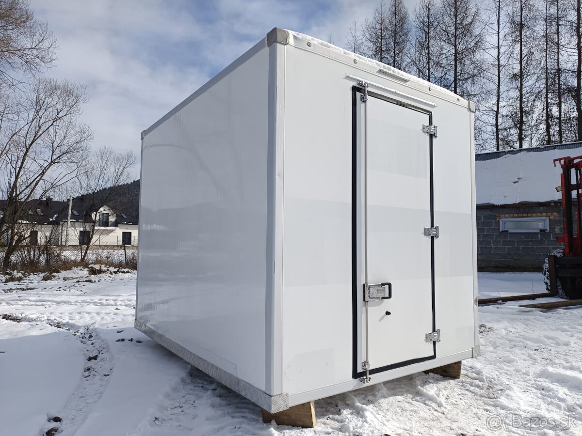 CHLADIACI BOX VONKAJSI - 4