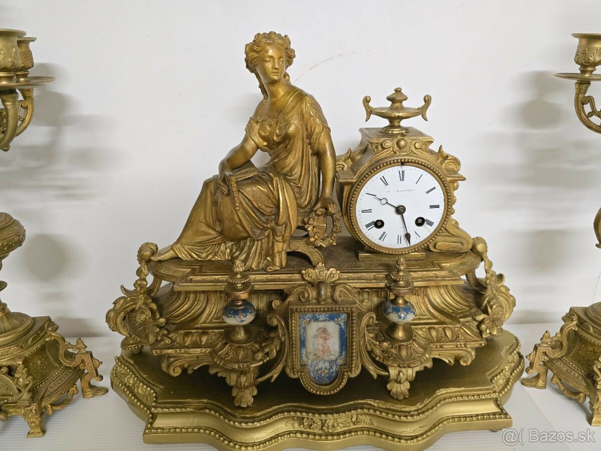 Krásne figurálne hodiny a svietniky - 4