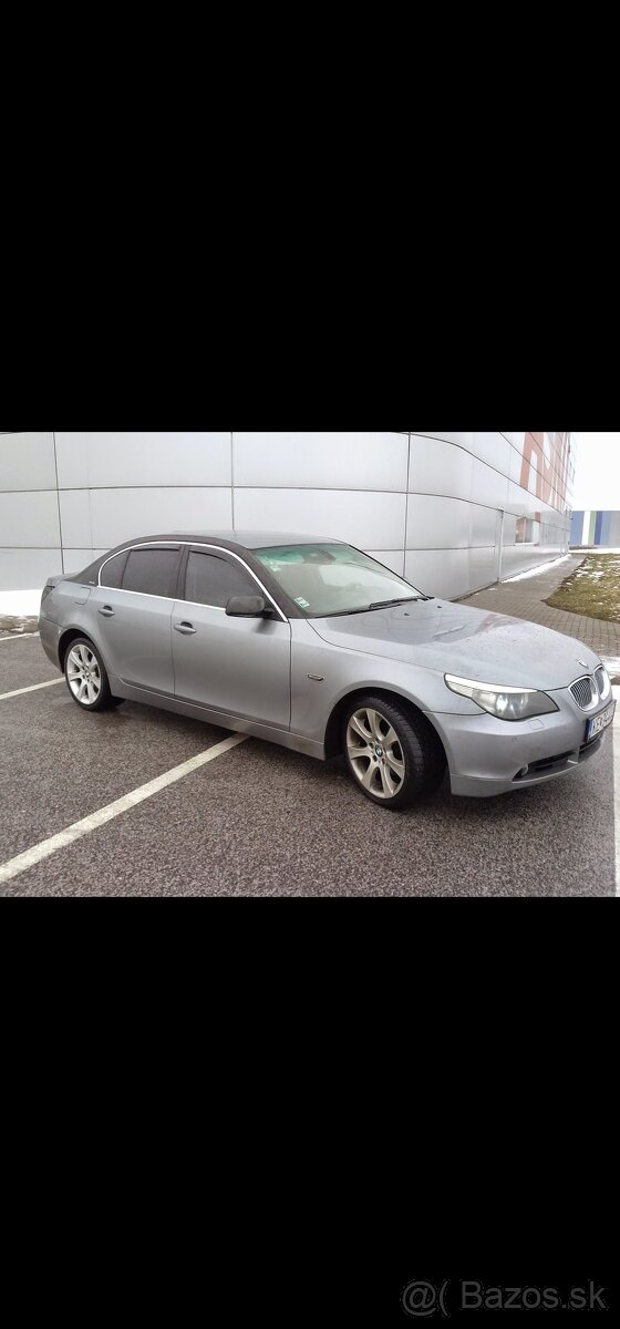 Predám zadné svetlá na BMW e60 sedan - 4