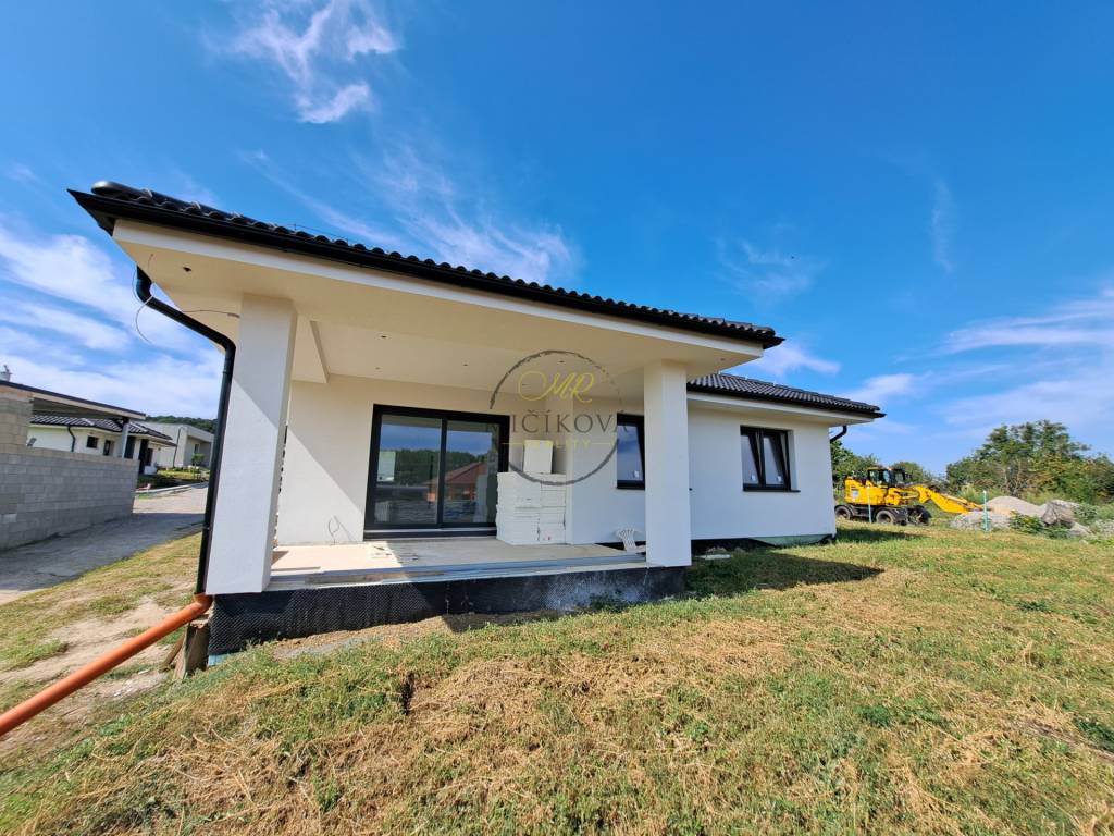 Predáme 4-izb. novostavbu bungalovu, 162 m2, Zbehy, okr. Nit - 4