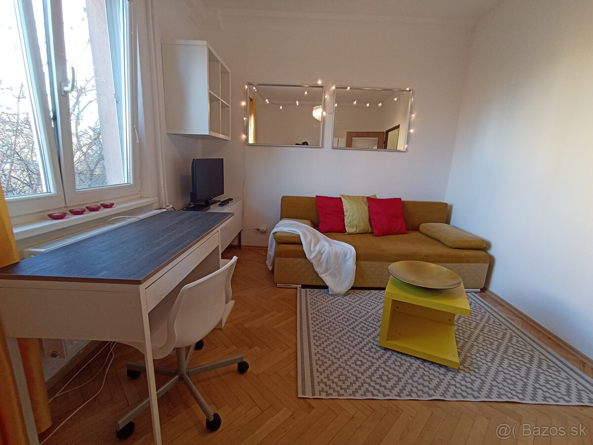 Garsónka na PREDAJ na Martinčekovej ulici, Ružinov - 4
