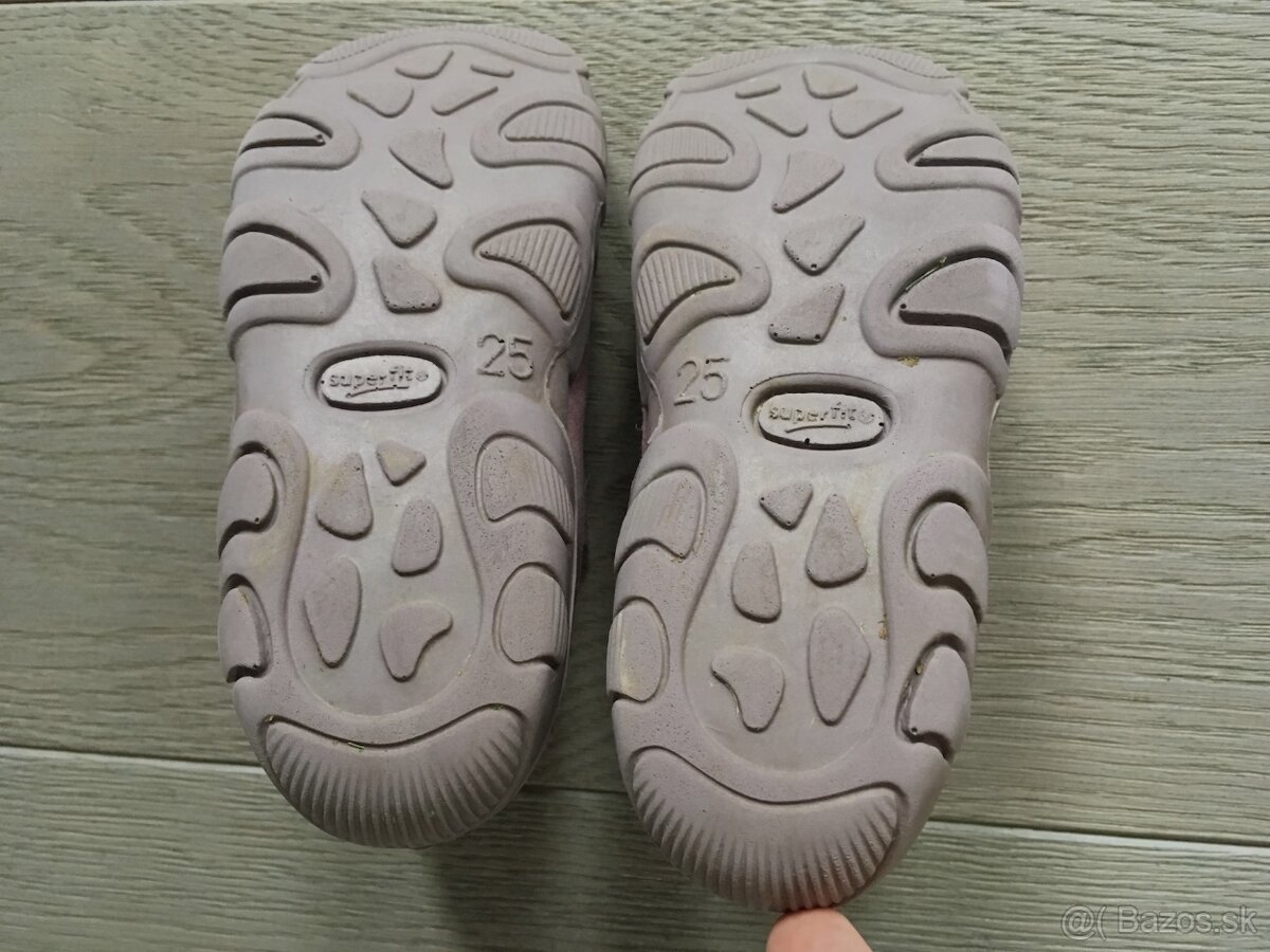 Sandalky Superfit kožene s pevnou patou, velkosť 25 - 4