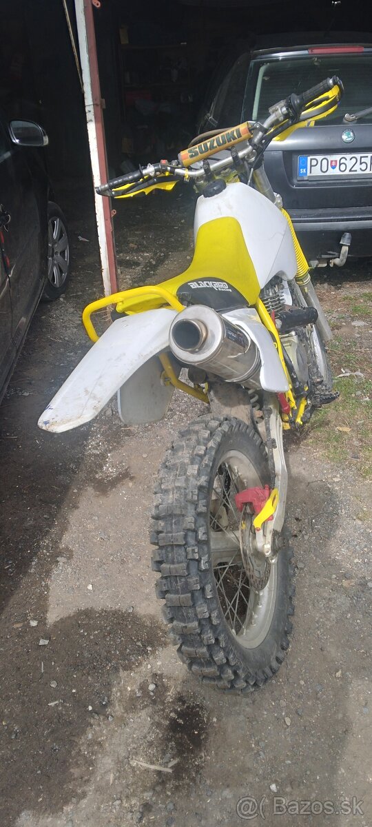 Predám suzuki dr 350