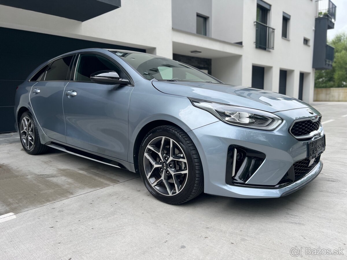 Kia ProCeed 1.5 T-GDi GT-Line A/T - 4