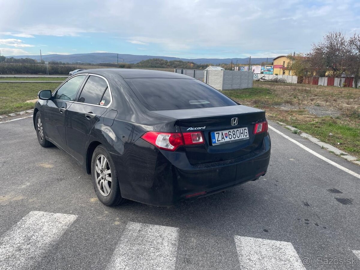 Honda Accord 8G 2.2 i-DTEC - 4