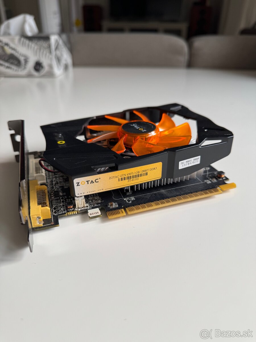 Zotac GeForce GTX 650 Ti - 1GB - 4