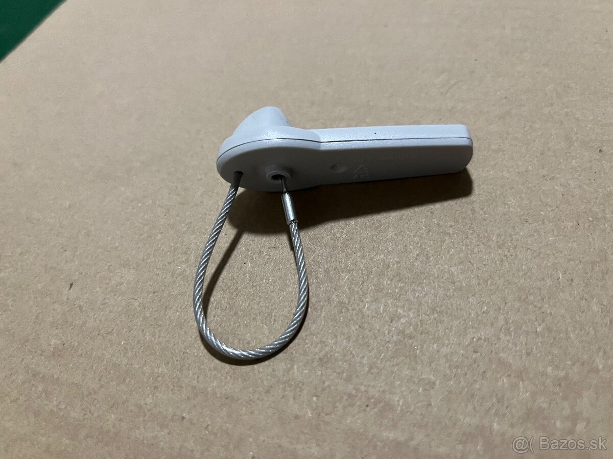 AM Tag - čip na oblecěenie - 4