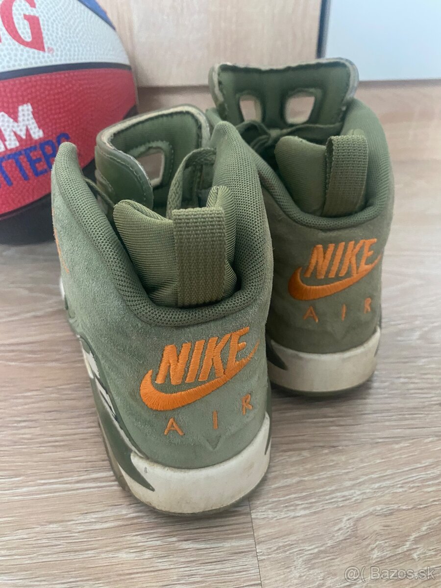 Nike Jordan tenisky - 4