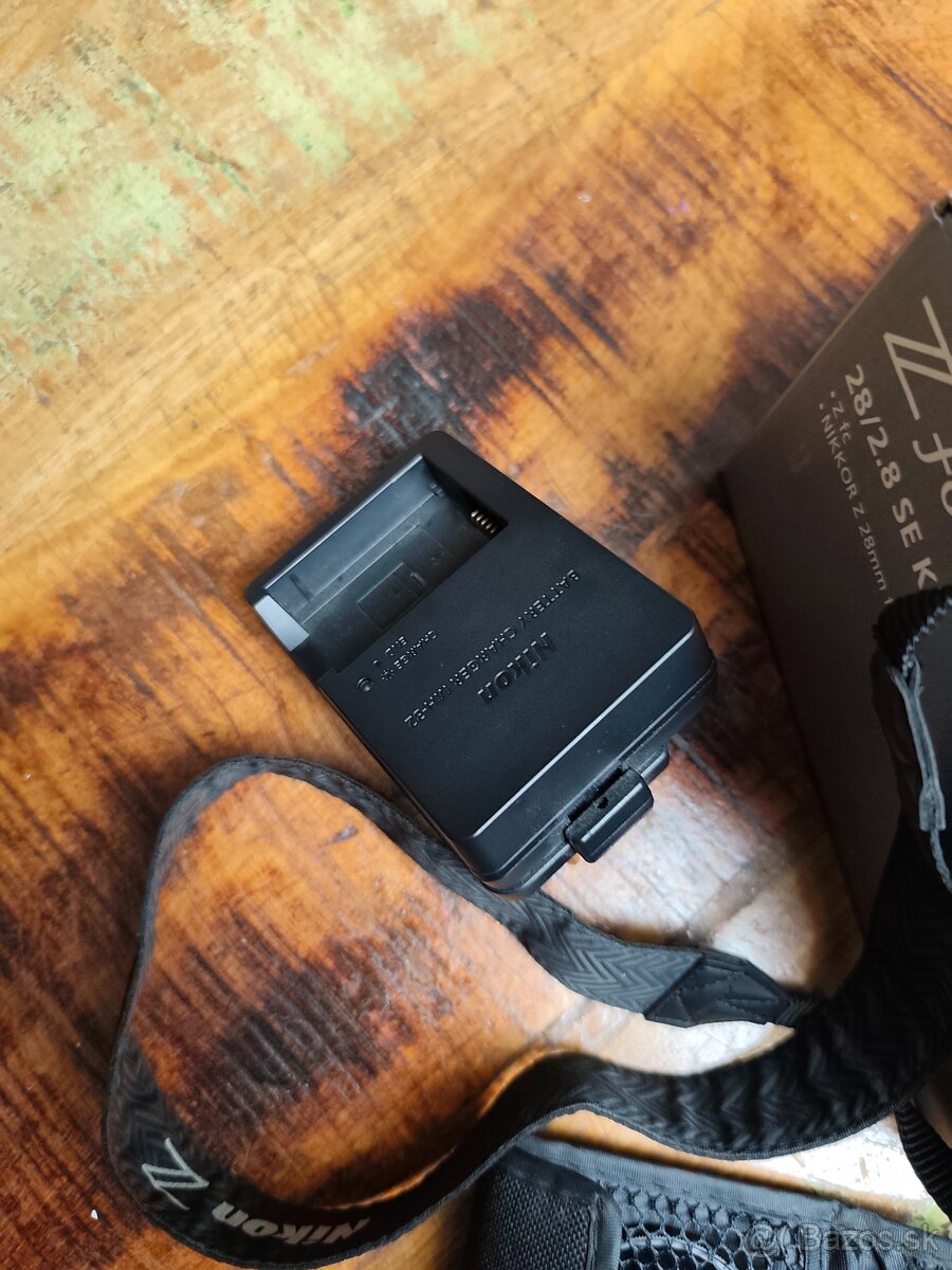 Predám Nikon Zfx v TOP stave - 4