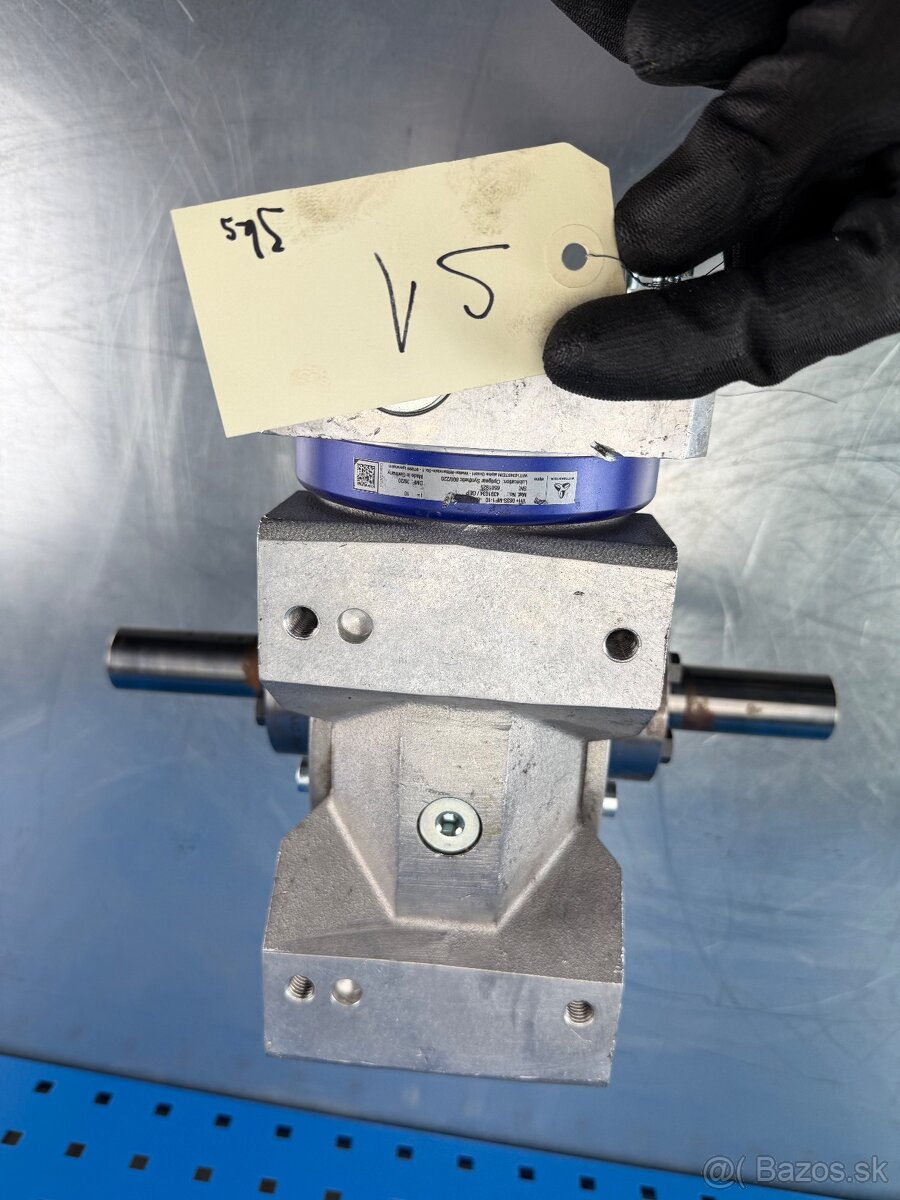 Predam kvalitnu prevodovku Wittenstein s pomerom 1:10 - 4