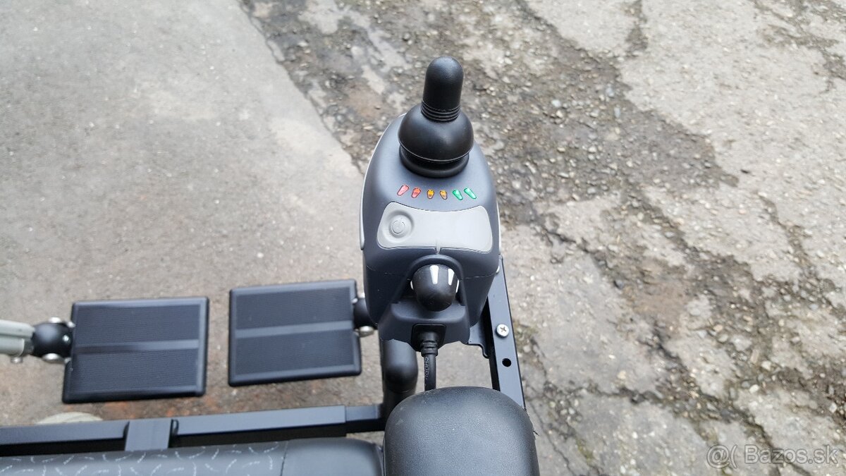 Elektrický invalidný vozík Beatle - 4