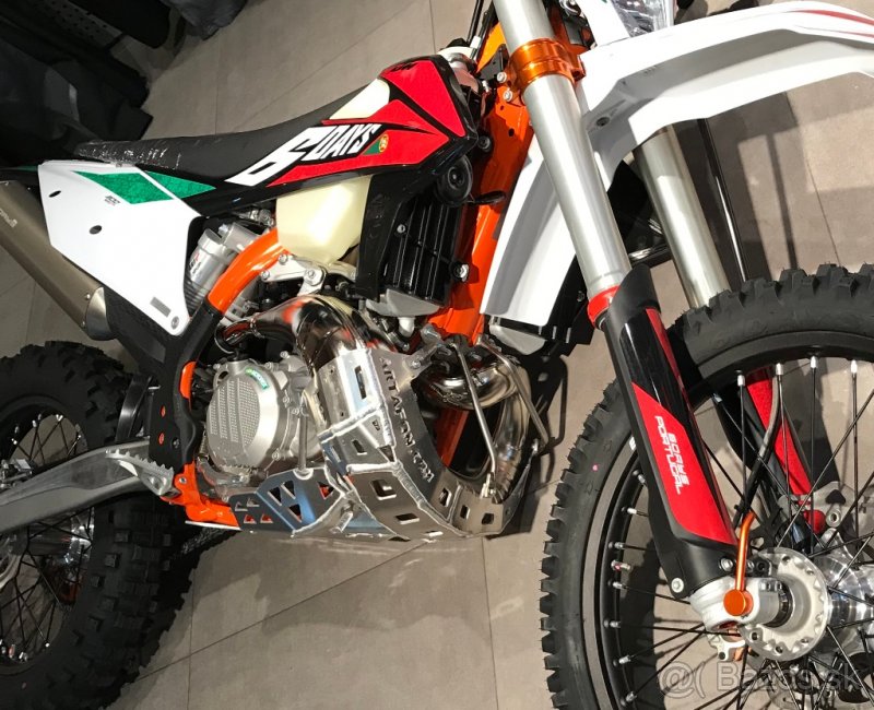 Zesílený kryt motoru a kolene výfuku KTM, Husqvarna, Gas Gas