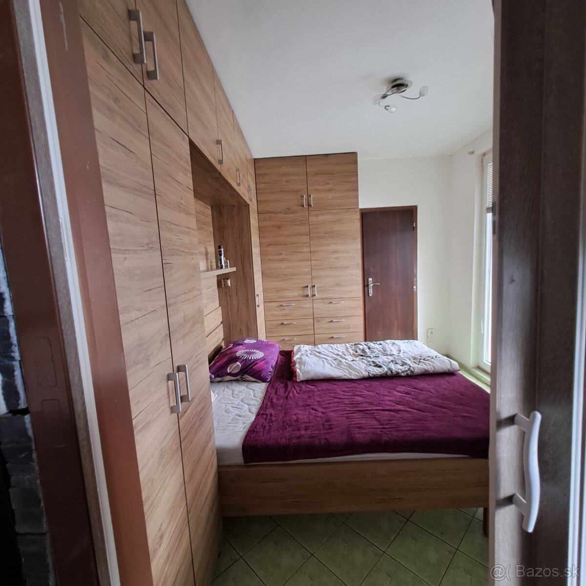 Prenajom 3,5izbovy byt Zlaté Moravce REZERVOVANÉ - 4