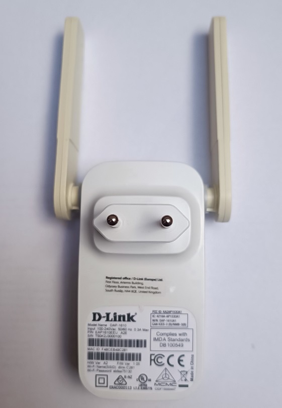 Predám Wi-Fi extender D-Link DAP-1610 - 4