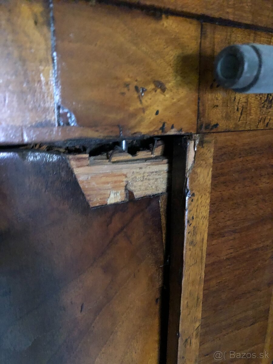 Biedermeier skriňa - 4