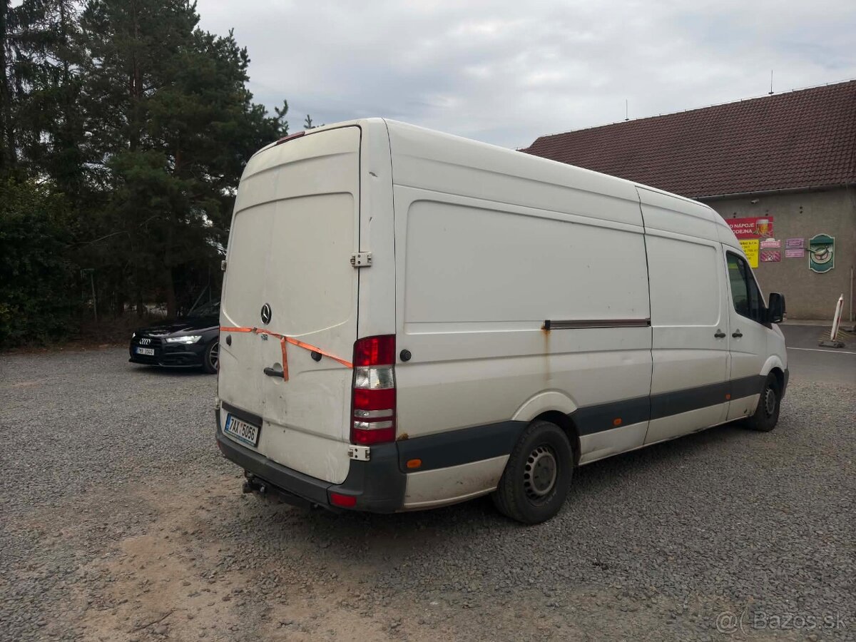 Mercedes Benz sprinter - 4