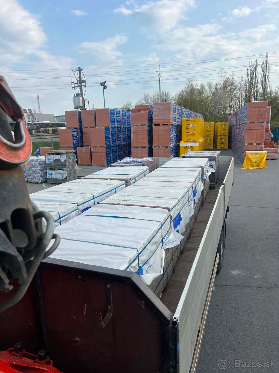 Autodoprava s hydraulickou rukou - 4