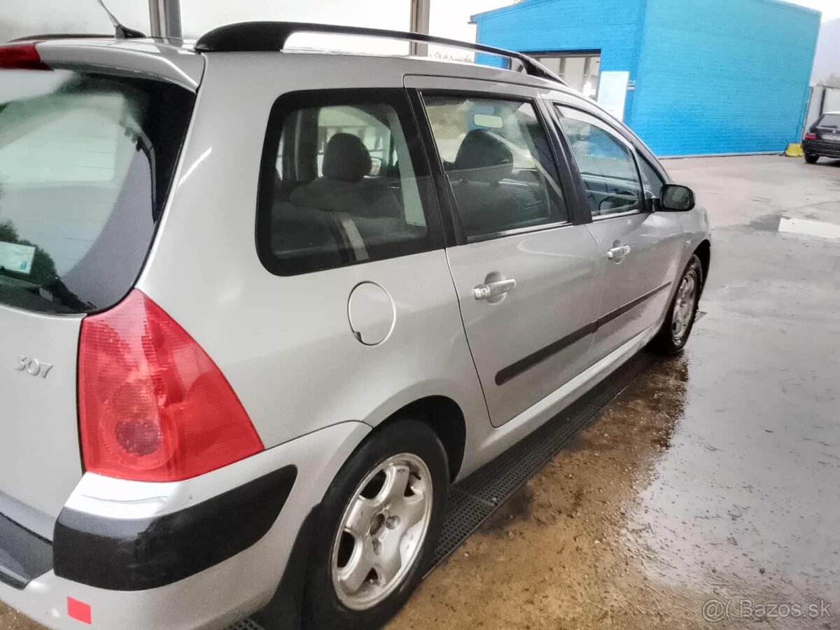 Peugeot 307 - 4