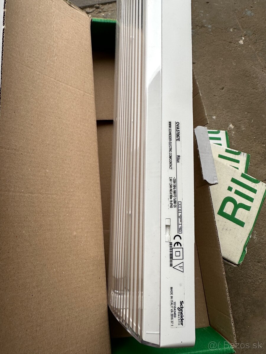 4ks Núdzové svietidlo Schneider RILUX OVA37067E – Nové (4ks) - 4