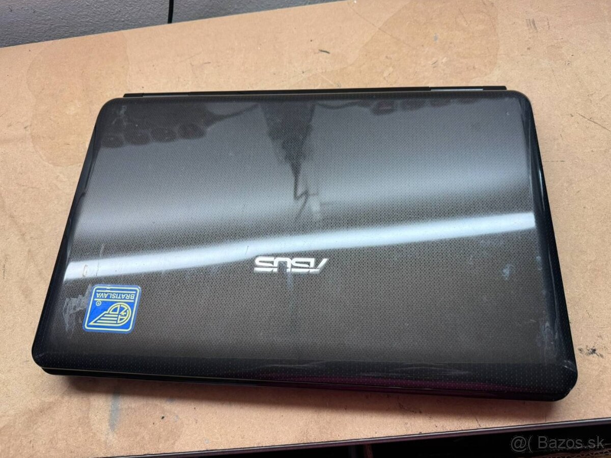 Predám pokazený notebook na náhradné diely zn.Asus x5dab. - 4