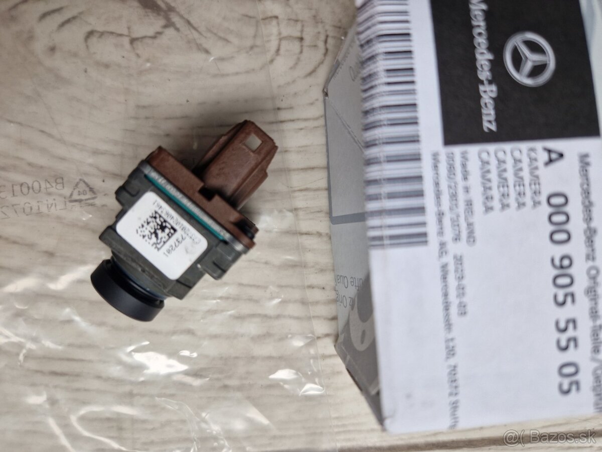 Cuvacia kamera mercedes - 4