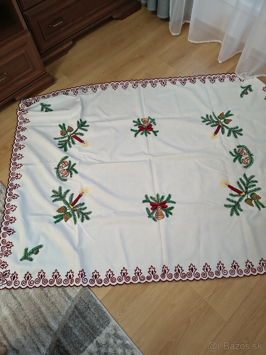 Vianočný obrus - 4